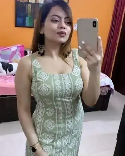 Call Girl in Mandawali